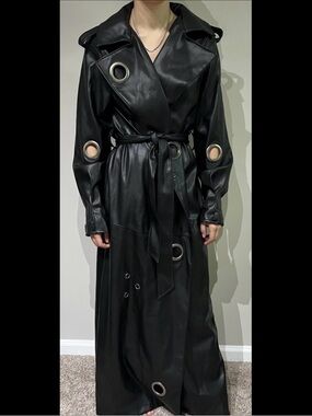 Poster Girl Dolls Kill ‘MISBEHAVING’ Faux Leather Trench Coat O Ring XL NWT